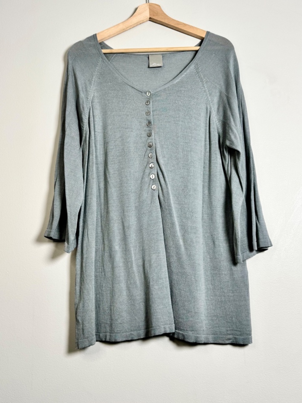 Poetry 100% Silk Knit Henley Quiet Luxury Top Sage Gray Sz US 12
